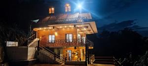 Tòa nhà nơi chỗ nghỉ nhà dân tọa lạc