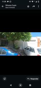 a video of a car parked in a parking lot at Delsur in Neuquén
