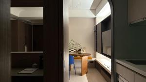 TV a/nebo společenská místnost v ubytování Ximen Apartment by Olala Homes