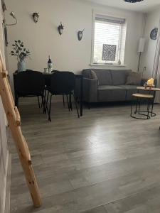 Posezení v ubytování Me Oissie