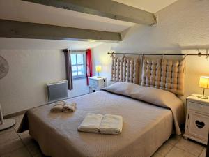 Кровать или кровати в номере Spacieux appartement tout confort proche plage et centre ville Wifi Animaux bienvenus