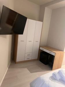 Et tv og/eller underholdning på TEN residences + 4 billeder