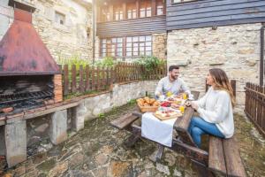 Φαγητό σε αυτό το διαμέρισμα ή κάπου εκεί κοντά