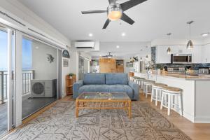 O zonă de relaxare la Lahaina Roads 407