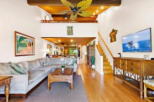 TV a/nebo společenská místnost v ubytování Maui Kaanapali Villas C253