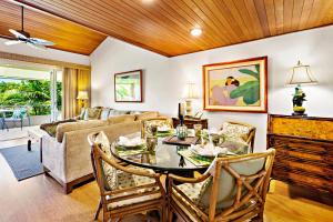 Posezení v ubytování Maui Kaanapali Villas C253 + 27 fotografií
