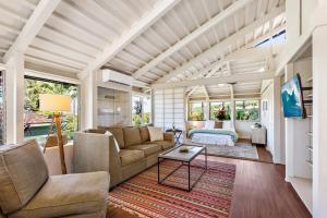 Posezení v ubytování International Colony 17 + 15 fotografií