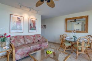 Χώρος καθιστικού στο Paki Maui 104