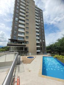 Swimmingpoolen hos eller tæt på Cali 2-02 Pance Apto sector exclusivo