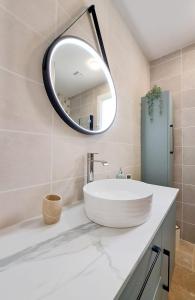 Koupelna v ubytování Les Sardines