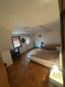 Imagen de la galería de Moonlight Hotel, en Sarajevo