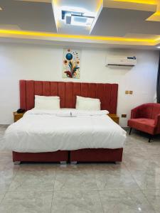 Fotografie z fotogalerie ubytování Nucfam Hotel Ojodu v destinaci Eggan