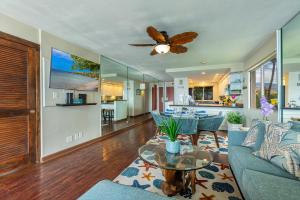 Kuchyň nebo kuchyňský kout v ubytování Maalaea Kai 220 + 31 fotografií