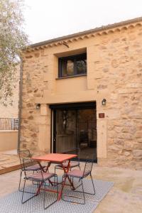 El edificio en el que está la casa vacacional