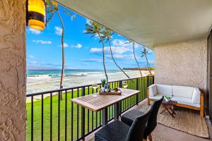 Balkón nebo terasa v ubytování Papakea F201