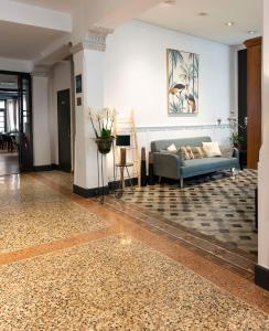 Фотография из галереи Best Western Le Comtadin в городе Карпантра