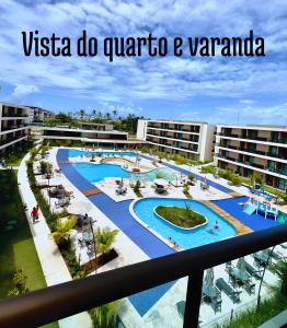 FLAT DE LUXO vista piscinas, Praia de Muro Alto - Malia Beach في إيبوجوكا: اطلالة على مسبح في منتجع