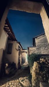 El edificio en el que está el departamento