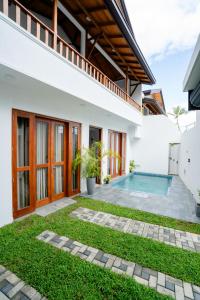 Bazén v ubytování Villa Balcony Bliss nebo v jeho okolí