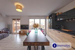 Kuchyň nebo kuchyňský kout v ubytování Duplex Apartment in Auron