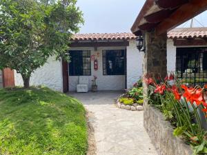 Galeriebild der Unterkunft Los Andes - Restaurant & Bungalows in Cieneguilla + 65 Fotos