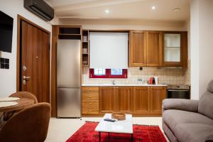 Dapur atau dapur kecil di Tollmere Hospitality Ηχώ