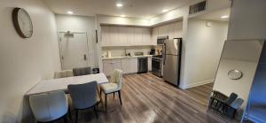 Kuchyň nebo kuchyňský kout v ubytování Amazing 2Bdr