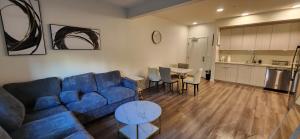 Kuchyň nebo kuchyňský kout v ubytování Amazing 2Bdr