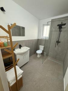 Et badeværelse på Carolina Residence + 31 billeder