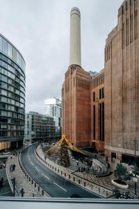 Cảnh London hoặc tầm nhìn thành phố từ căn hộ