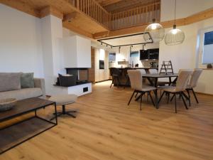 Μια τηλεόραση ή/και κέντρο ψυχαγωγίας στο Bruggerheim