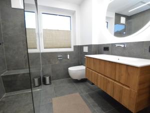 Ένα μπάνιο στο Bruggerheim +15 φωτογραφίες