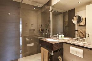 Un baño de Steinenschanze Charming City & Garden Hotel