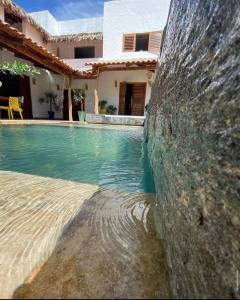 Πισίνα στο ή κοντά στο Pousada Casinha Branca