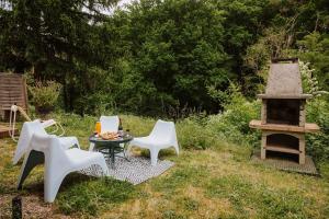 Zahrada ubytování Appartement rétro nature avec jardin 15 min Toulouse centre