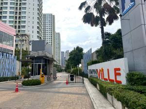 Здание апартаментов/квартиры +33 фотографии