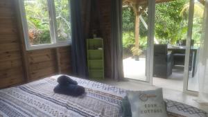 Vườn quanh Eden Cottage Accès Exclusif Rivière