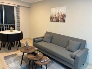 Гостиная зона в Modern apartment overlooking Parque de las Aguas