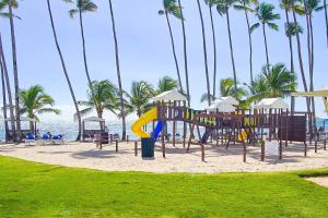 Herní místnost nebo prostor pro děti v ubytování Marbella Juan Dolio Beachfront