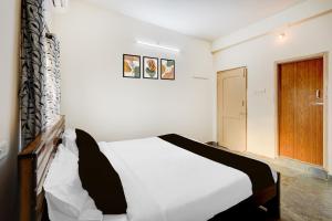 Fotografie z fotogalerie ubytování Hotel O SRI BALAJI HOMESTAY BY D ALPHABET v destinaci Tirupati