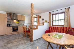 Кухня или мини-кухня в Appartment Eggerhof
