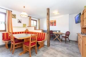 Телевизор и/или развлекательный центр в Appartment Eggerhof