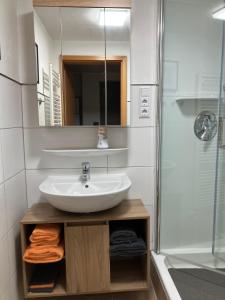 Koupelna v ubytování Angie's Ferienapartment + 31 fotografií