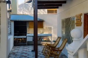 Μια τηλεόραση ή/και κέντρο ψυχαγωγίας στο House with private pool in Balcones del Sumapaz