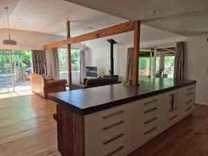 Imagine din galeria proprietății Peony Summer Paradise în Halswell +31 fotografii