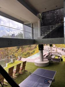 Балкон или терраса в Habitacion en Guatape Royal Garden Suite