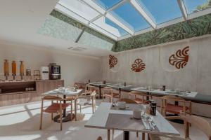 Restaurace v ubytování Hotel Reva TAHITI