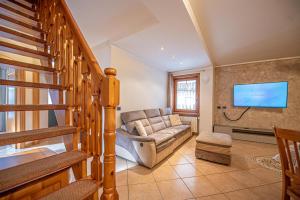 Χώρος καθιστικού στο Chalet Edera Myholidaylivigno