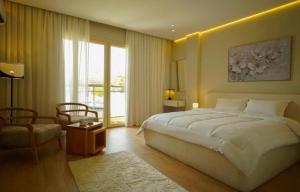 Кровать или кровати в номере Winter Palace Malek Hotel +71 фотография