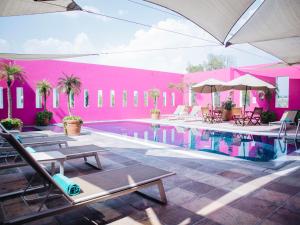 Бассейн в Hotel Boutique Casareyna или поблизости